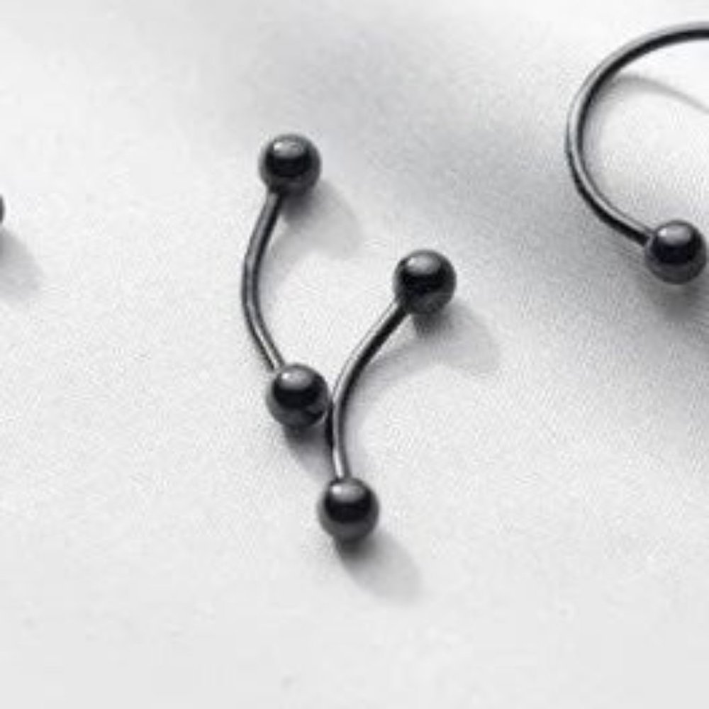 Screw back Solid Silver tuds Earrings-Curve line ESB001 Black